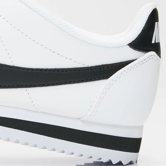 Nike Women's Classic Cortez Leather Shoes - White and Black - Picture 10 of 11